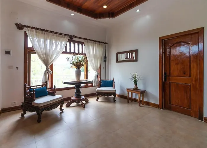 Luxury 5br Tropical With Private Pool * Phumi Thnal