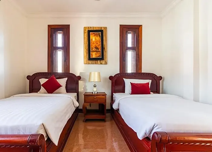 Luxury 5br Tropical With Private Pool Phumi Thnal
