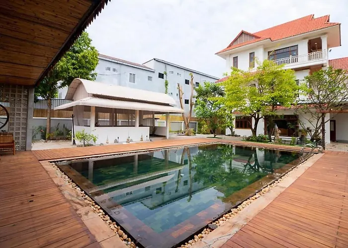 Luxury 5br Tropical With Private Pool Villa *