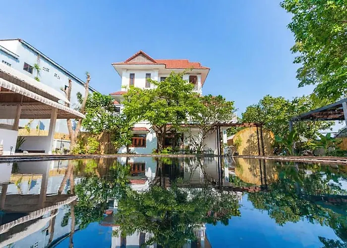 Luxury 5br Tropical With Private Pool Villa