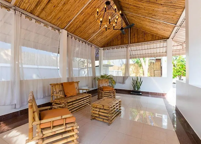 Villa Luxury 5br Tropical With Private Pool Phumi Thnal