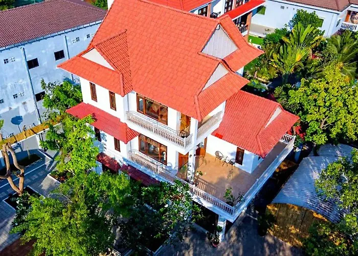 Luxury 5br Tropical With Private Pool Villa *