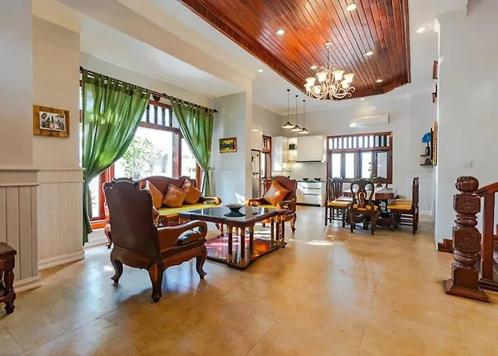 Villa Luxury 5br Tropical With Private Pool Phumi Thnal
